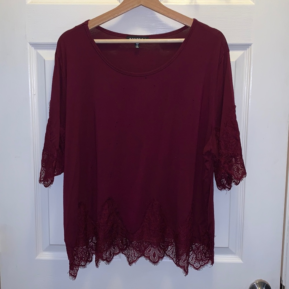 2XL Burgundy Lace Trim Crop T-Shirt
